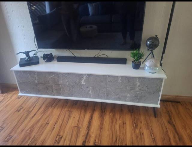 2 BEDROOM PROPERTY TO RENT IN VANDERBIJLPARK SW 5